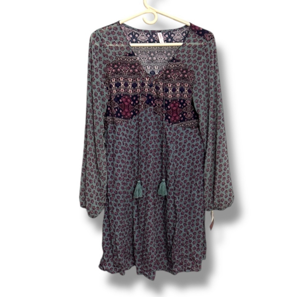 NWT Xhilaration Multicolor Boho Long Sleeve Dress Tie Neck Women’s Size Large